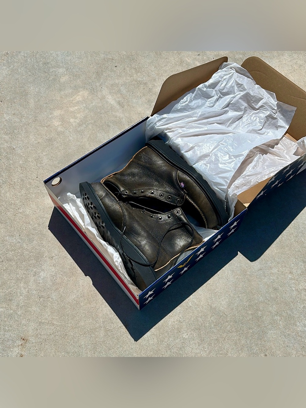 Thorogood boots - Picture 4 of 6